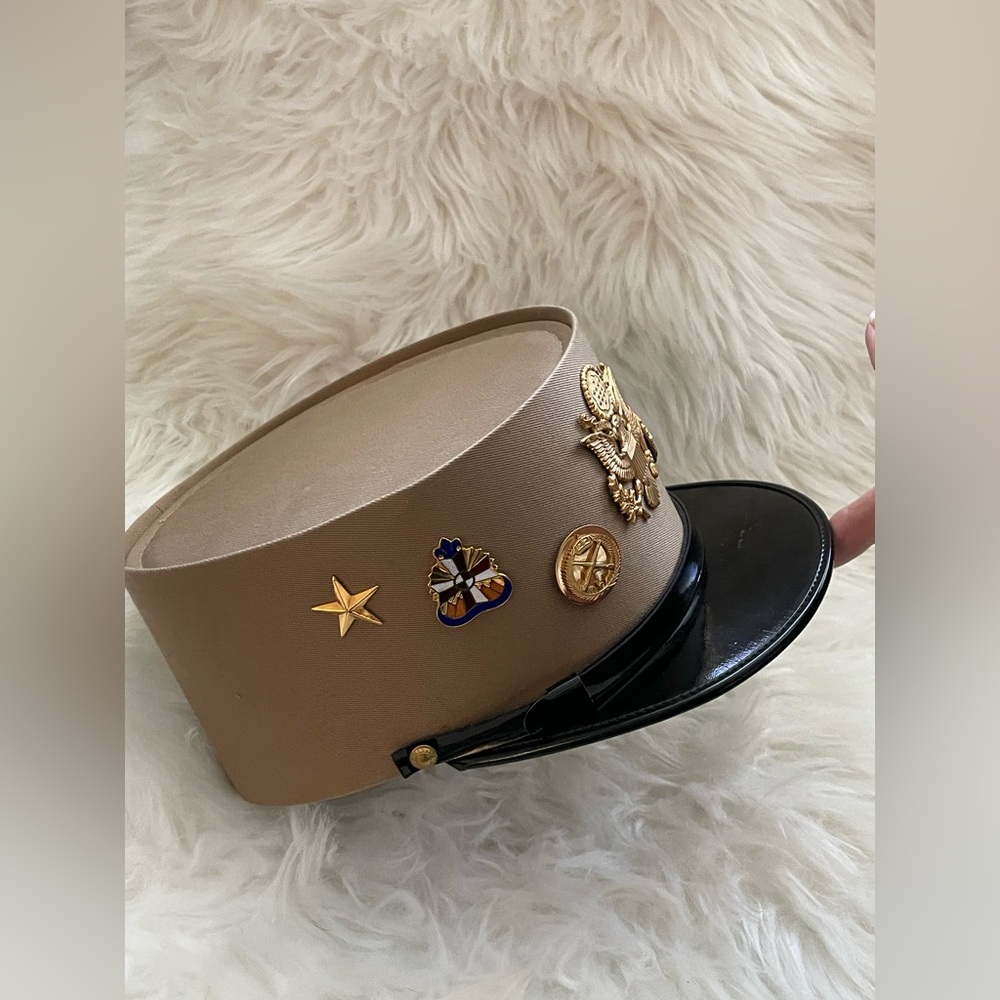 GAIL DAUER of BEVERLY HILLS Vintage Military Inspired Hat - Picture 3 of 13